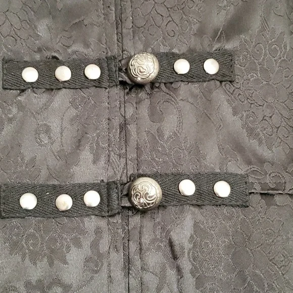 Like New Heart & Rose Brocade Coat - Picture 7 of 16